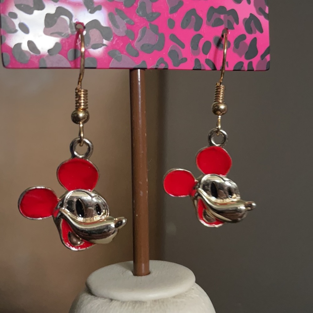 Betsey Johnson Mickey Dangle Earrings New - Picture 3 of 6